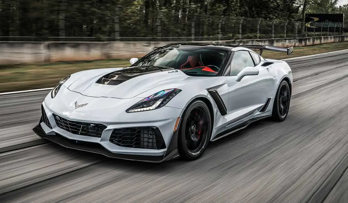 cars-20241204161701-0-Chevrolet - Corvette C7 Grand Sport - Luxury Car Rentals - Preowned Luxury Car - Exclusive Concierge Club.webp